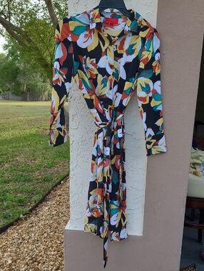 Jennifer Lopez Dress Wrap Tie Floral Multicolor Midi Abstract Long Sleeve
